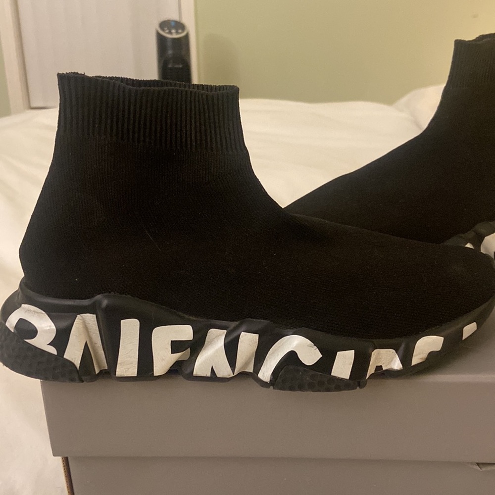 Balenciaga speed lt sneaker- graffiti black/black/white. Women’s size 38 - Picture 2 of 8